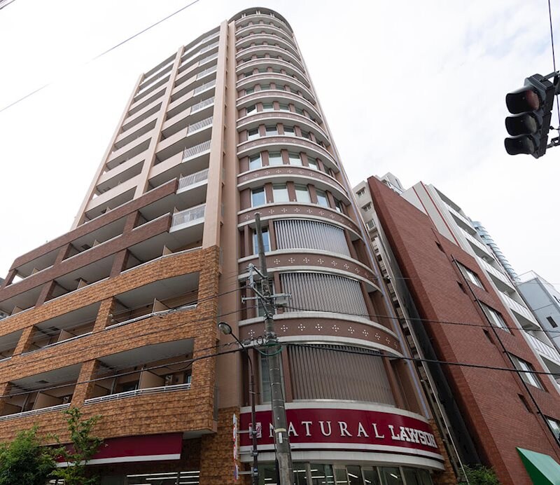 東京都港区赤坂９丁目の物件外観写真