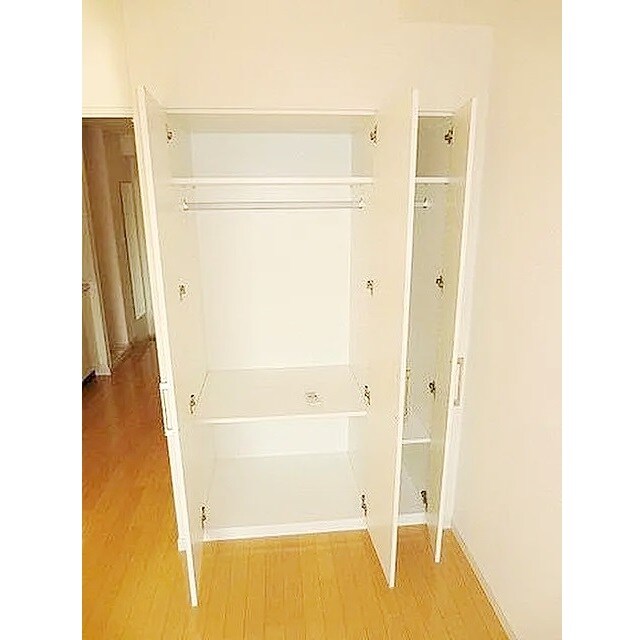 レジオス世田谷尾山台の物件内観写真