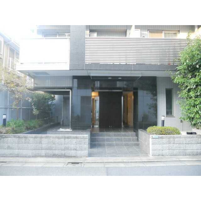 コスモリード目黒学芸大学イーストの物件外観写真
