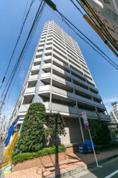 トレステージ目黒の物件外観写真