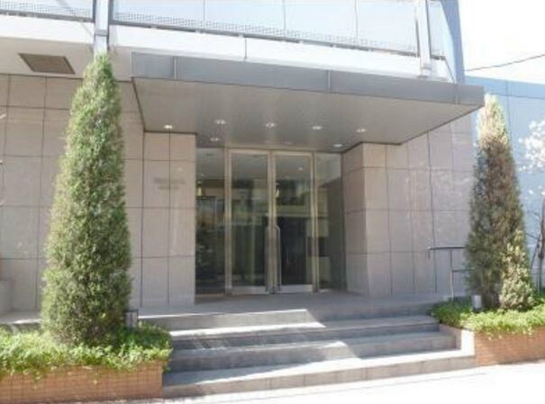 トレステージ目黒の物件外観写真