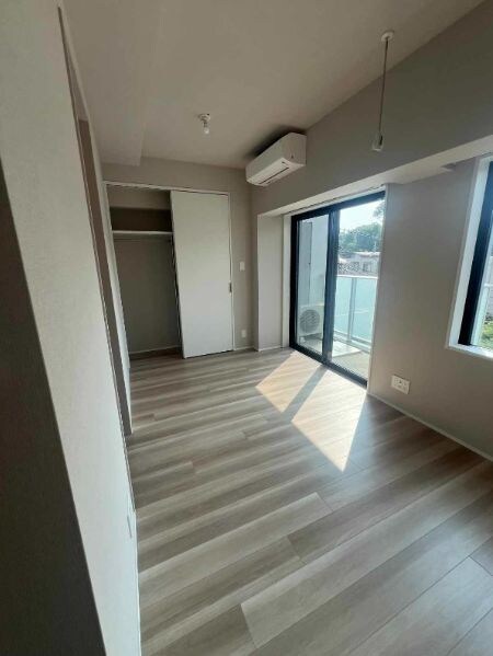 シーズンフラッツ大井町の物件内観写真