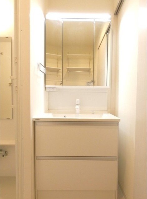 ONE ROOF FLAT TOGOSHIの物件内観写真