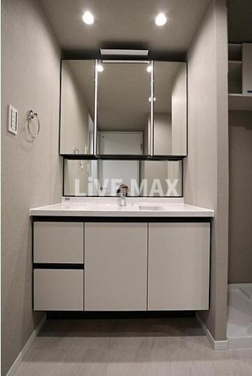 ファミール西麻布ベルファースの物件内観写真