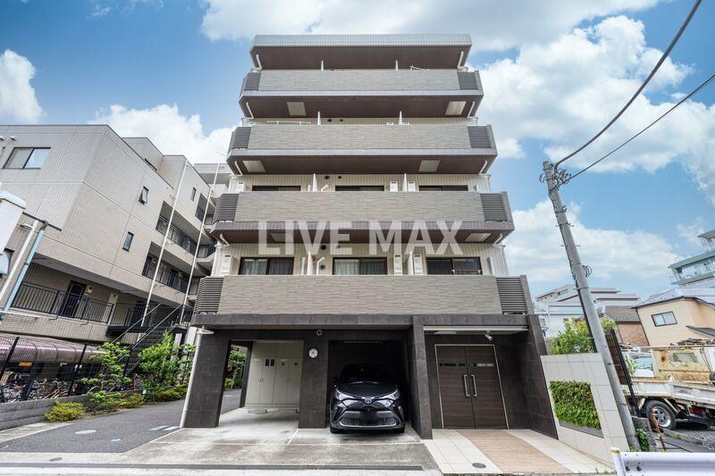 GENOVIA仲池上green　wallの物件外観写真