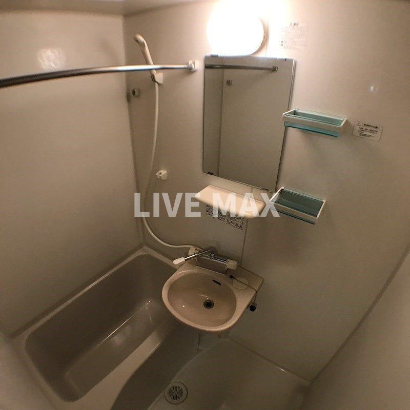 GENOVIA仲池上green　wallの物件内観写真