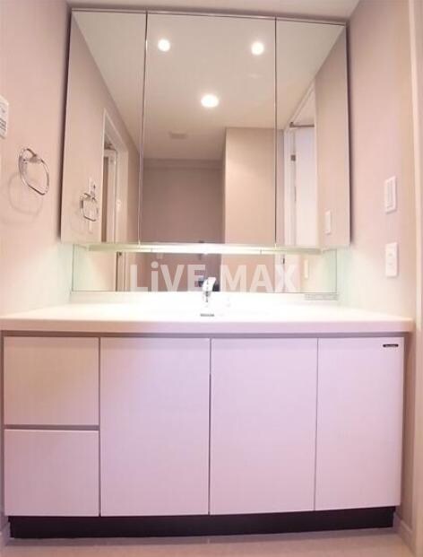 カスタリア高輪の物件内観写真