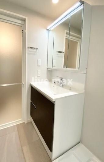 レジディア世田谷若林の物件内観写真