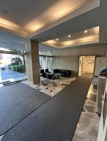 ニュー赤坂コーポラスの物件外観写真