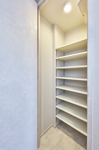 プラウドフラット大井町の物件内観写真