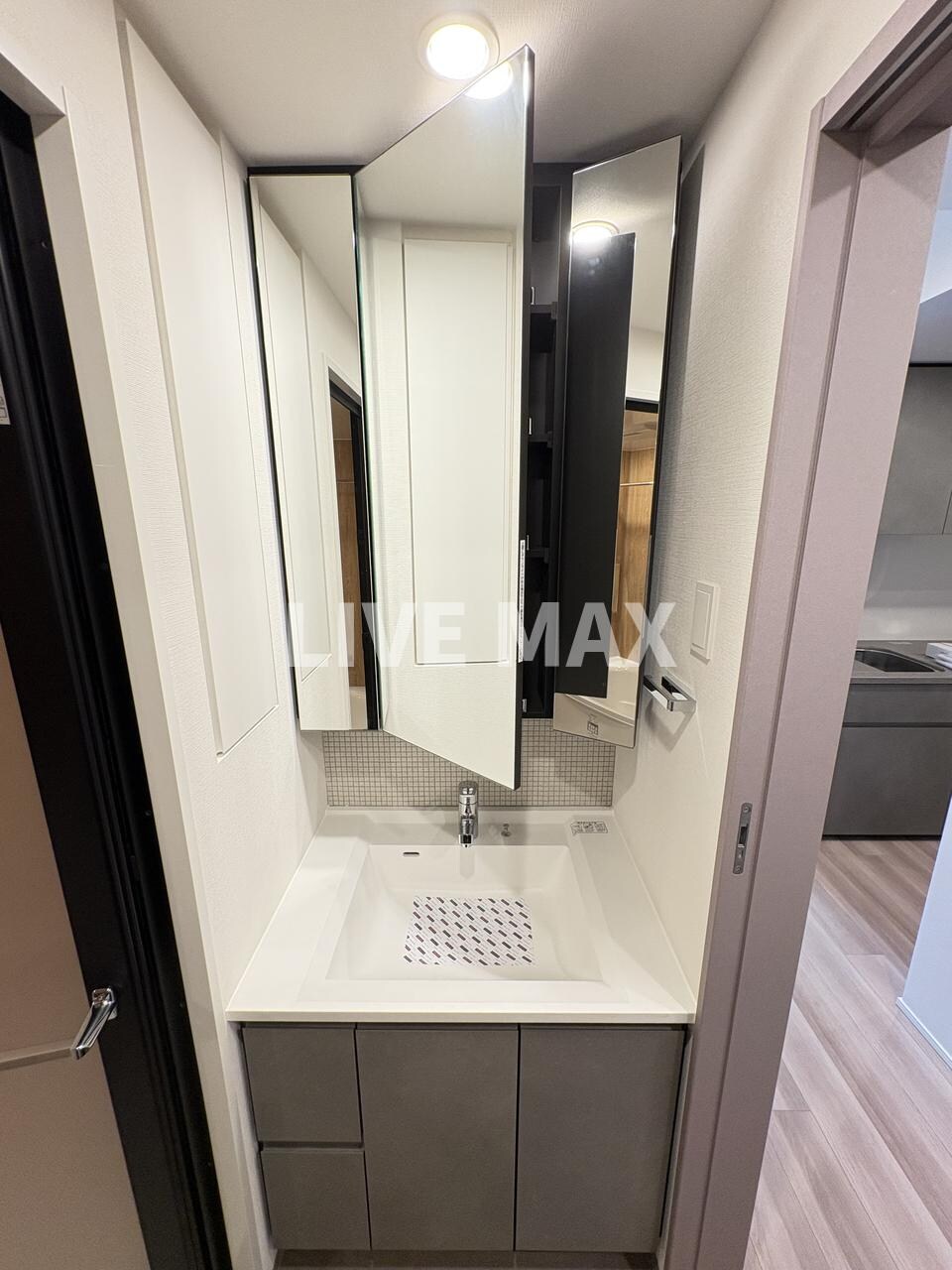 シーズンフラッツ大井町の物件内観写真