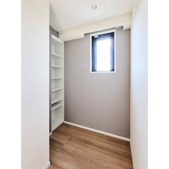 ドゥーエ入谷Ⅲの物件内観写真