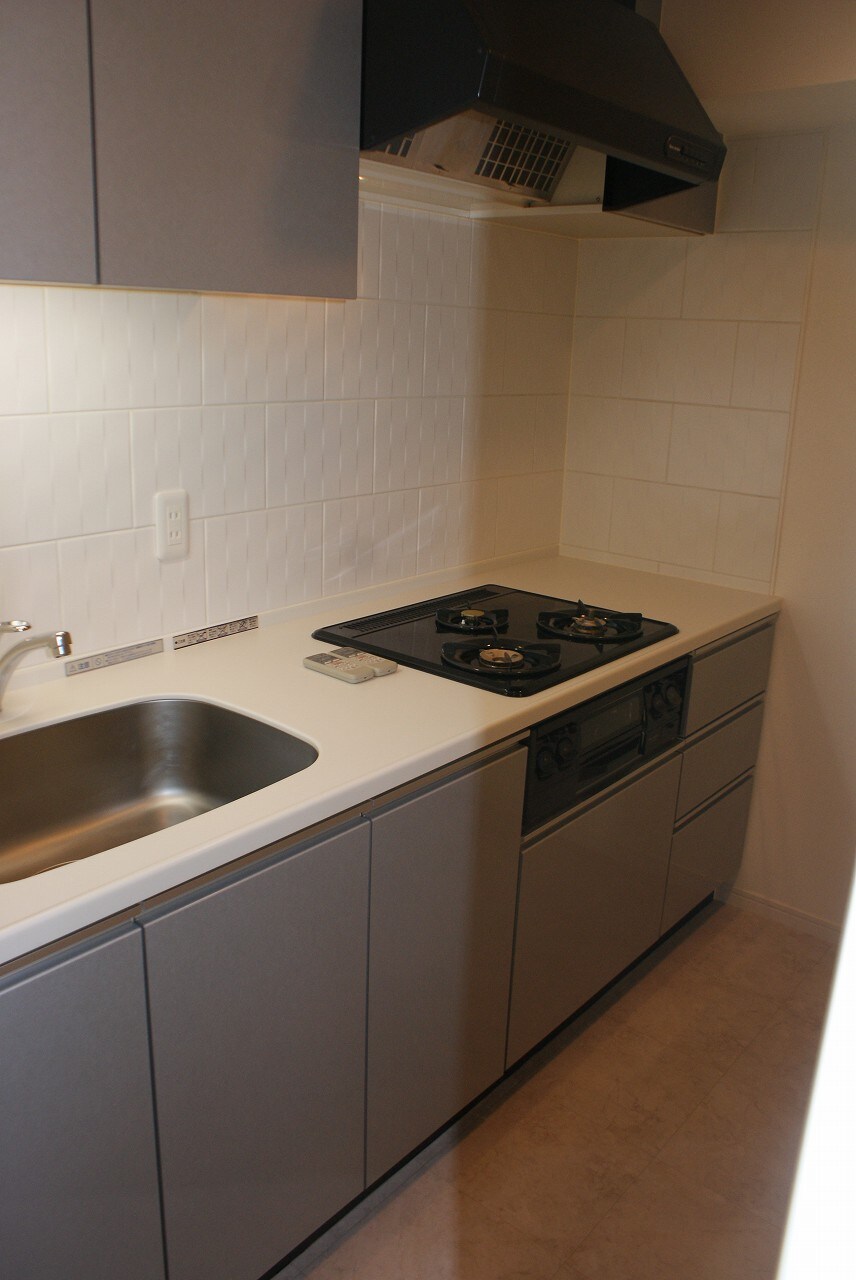 水天宮前駅 徒歩5分 7階の物件内観写真