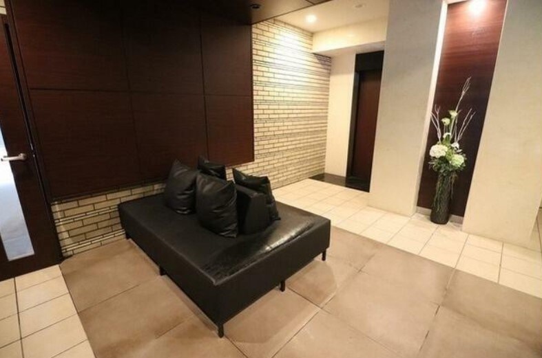 ＰＥＡＫＳ神田の物件外観写真