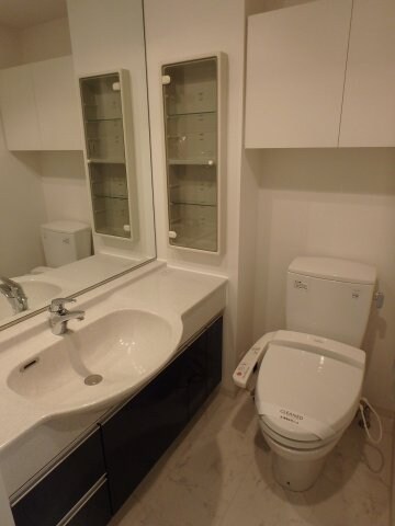 プライムアーバン豊洲の物件内観写真