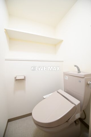 ガラ・ステーション岩本町Northの物件内観写真