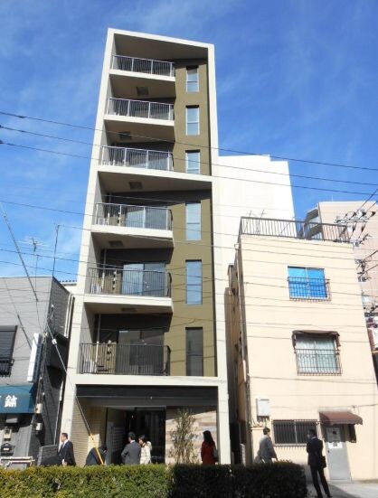 ドゥーエ向島の物件外観写真