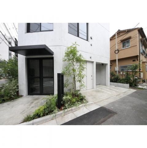 グラウンデュークス西大島の物件外観写真