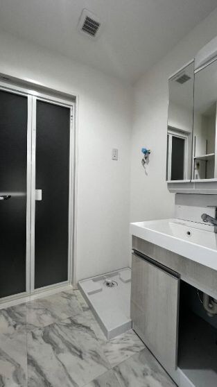 ルミーク根岸の物件内観写真