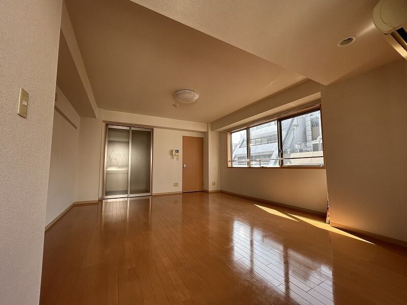 ＬＹＮＸ日本橋本町の物件内観写真