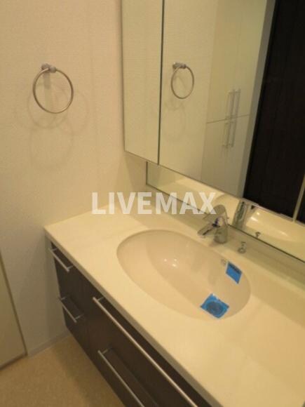 エコロジー錦糸町レジデンスの物件内観写真