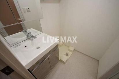 GRANPASEO浅草橋の物件内観写真