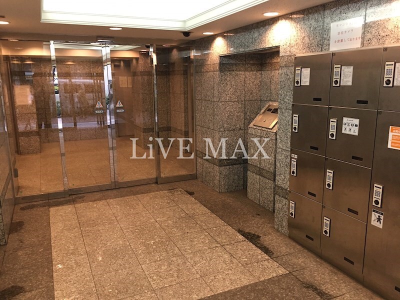 アデッソ上野ベレッツァの物件外観写真