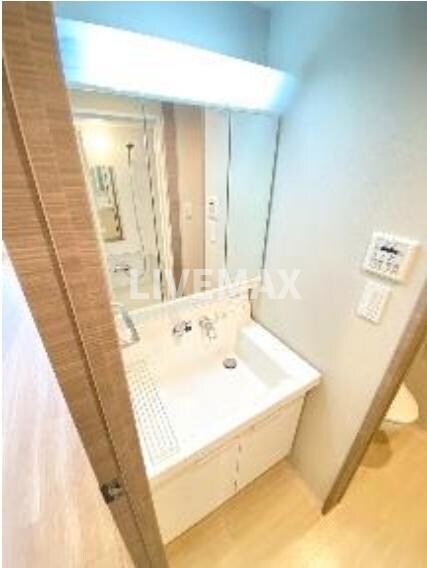 ガリシア錦糸町Ⅱの物件内観写真