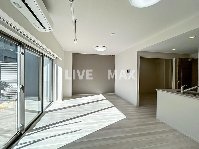 フロンティアレジデンス錦糸公園の物件内観写真