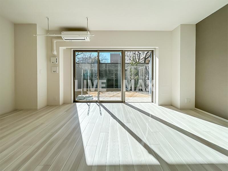 フロンティアレジデンス錦糸公園の物件内観写真