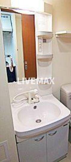 ドゥーエ西大島Ⅱの物件内観写真