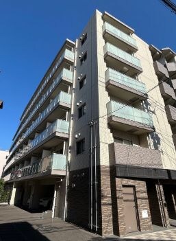 Ｌａ　Ｄｏｕｃｅｕｒ大島の物件外観写真