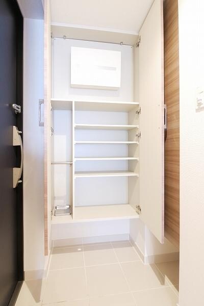 スタイルヒルズ秋葉原の物件内観写真