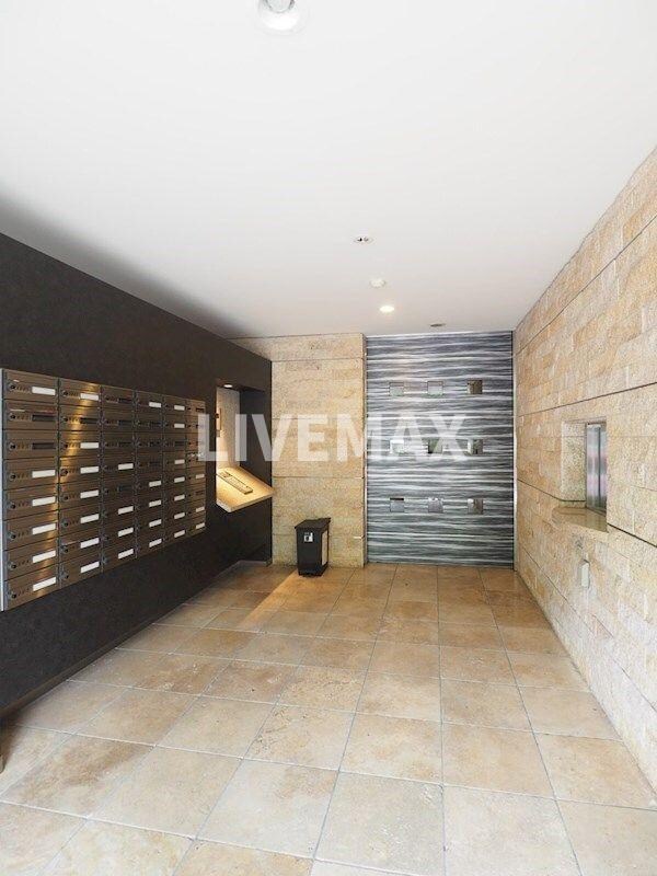 ラクラス木場公園の物件外観写真