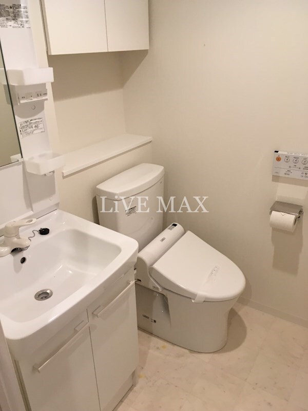 ライジングプレイス金町の物件内観写真