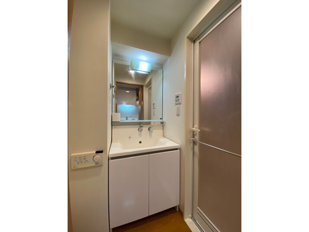 スカイコート初台の物件内観写真