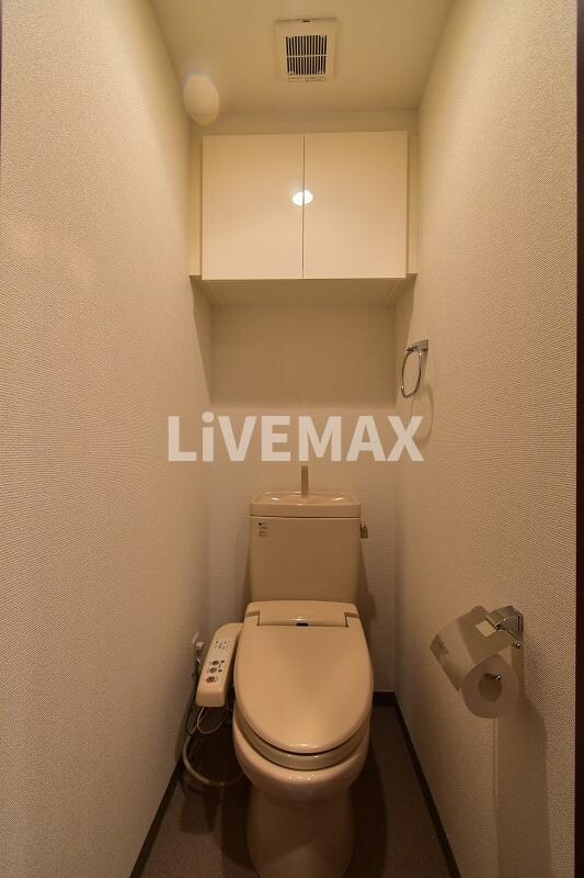 新宿御苑前駅 徒歩3分 5階の物件内観写真