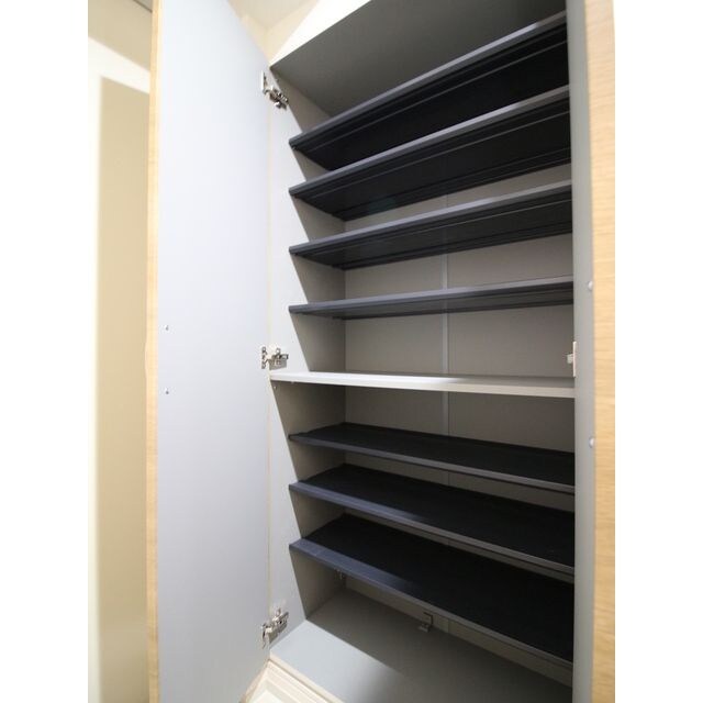 プレール・ドゥーク上中里の物件内観写真