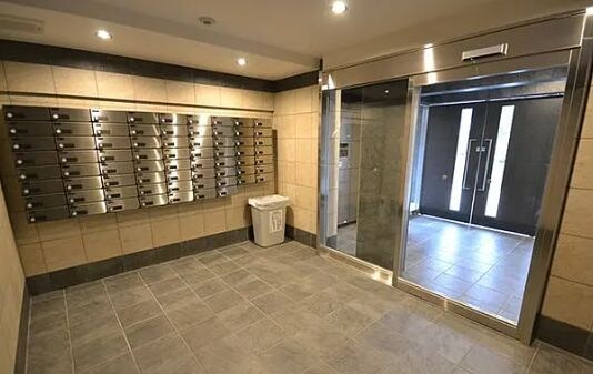 スカイコートパレス千川の物件外観写真