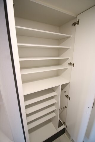 ウィリアＧＲＯＷＳ高島平の物件内観写真