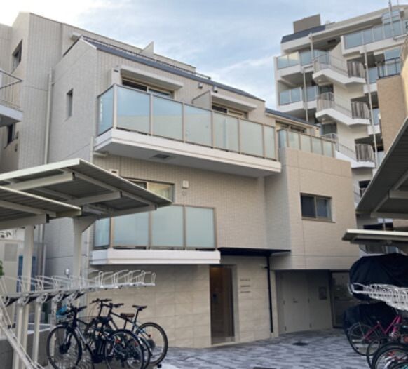 四谷坂町レジデンスの物件外観写真