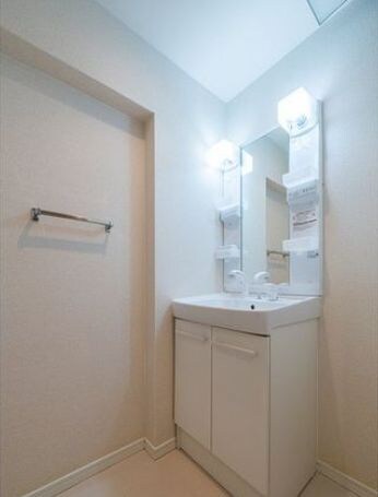 板橋区役所前駅 徒歩5分 4階の物件内観写真