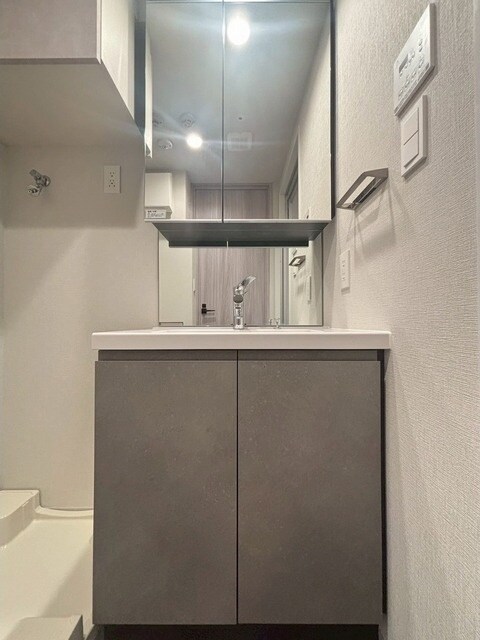 新宿西口駅 徒歩4分 2階の物件内観写真