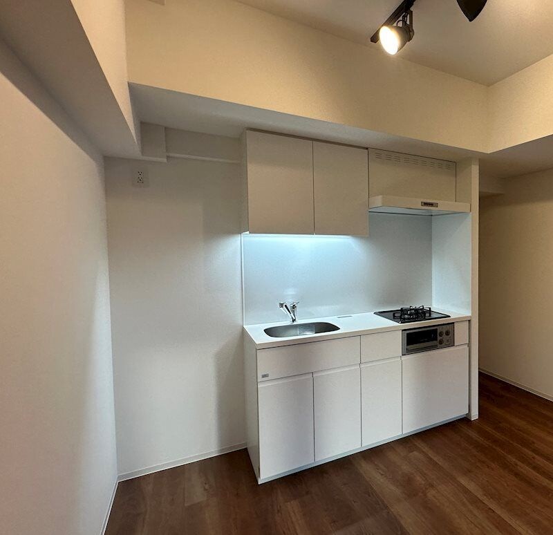 新宿御苑前駅 徒歩7分 8階の物件内観写真