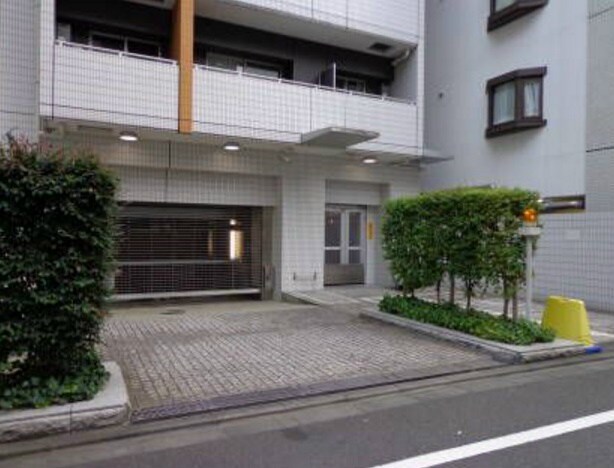 新宿御苑前駅 徒歩3分 4階の物件外観写真