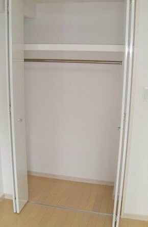 新宿御苑前駅 徒歩3分 4階の物件内観写真