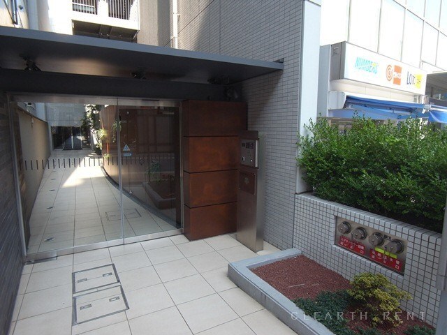 グランハイツ高田馬場の物件外観写真