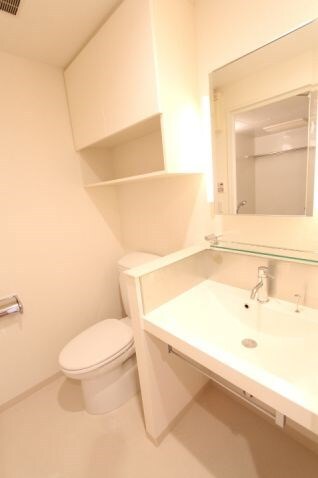 池袋駅 徒歩5分 12階の物件内観写真