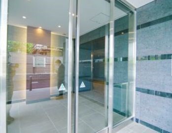 巣鴨駅 徒歩8分 3階の物件外観写真