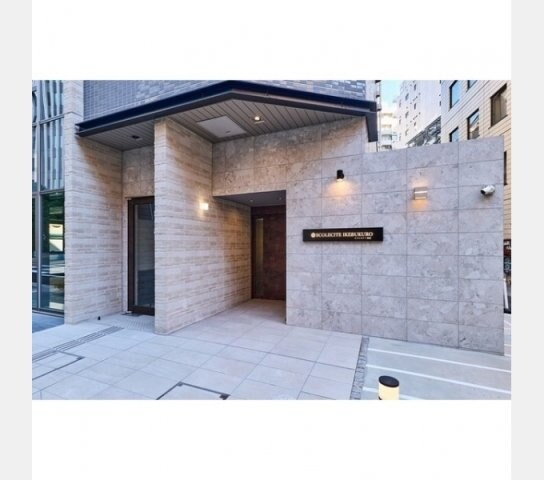 池袋駅 徒歩5分 8階の物件外観写真